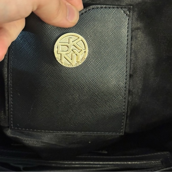 DKNY Vintage Y2K Glossy Black Calf Leather Satchel - Picture 11 of 16